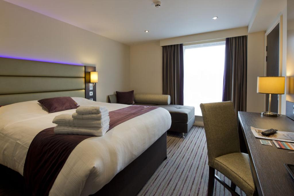 Premier Inn Uttoxeter Esterno foto